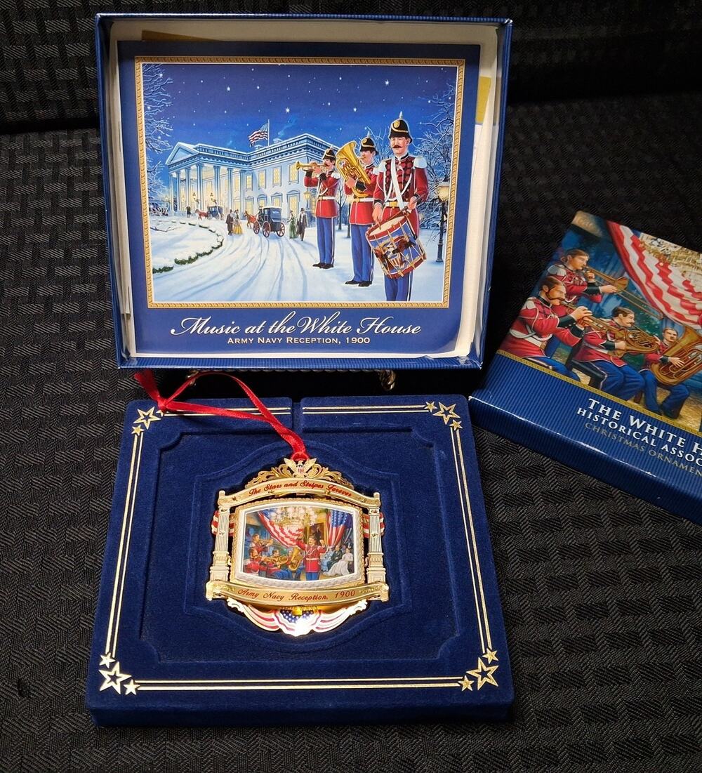 White House Historical Association White House Christmas Ornament 2010